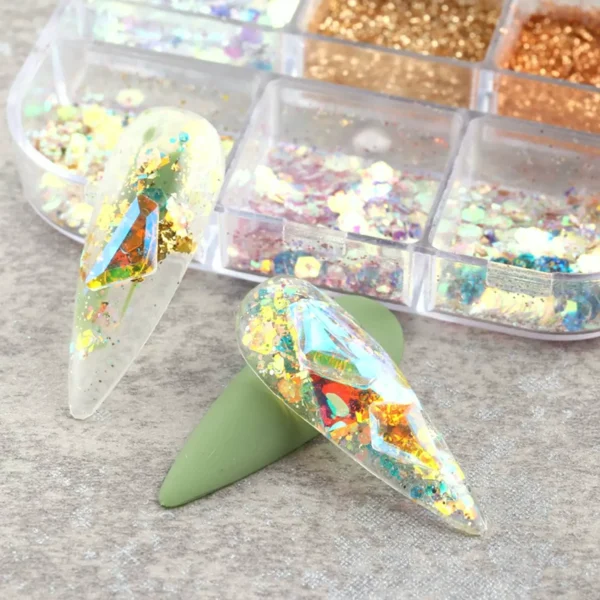 Nail Design Sparkle Flakes Dust - Holographic Nail Decor
